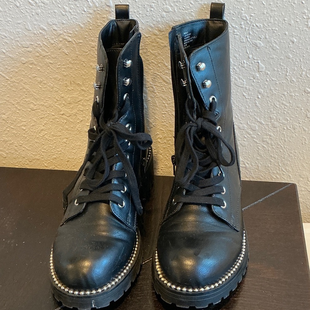 UNIONBAY Women Black Combat Boots with Silver Accents Size 8.5